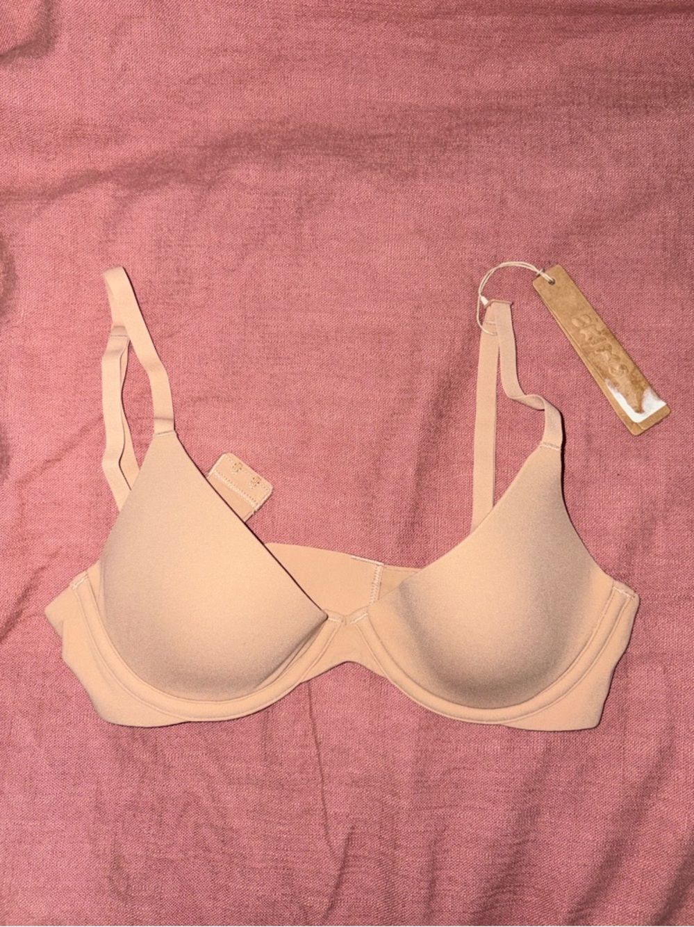 SKIMS Fits Everybody Scoop Plunge Bra
